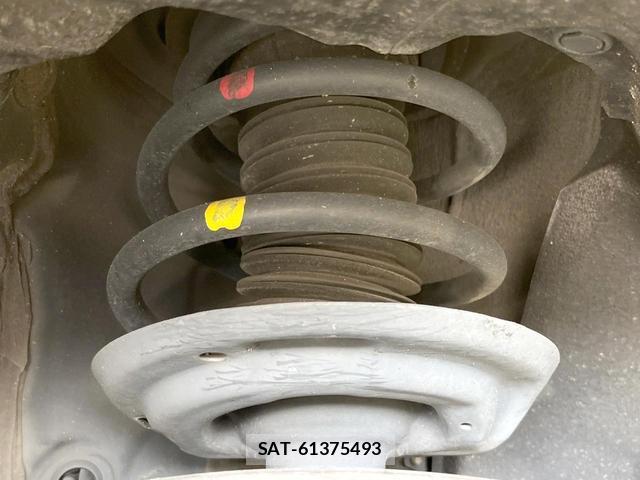 Toyota HARRIER 2021-09 8373921-19