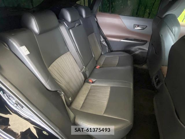 Toyota HARRIER 2021-09 8373921-8