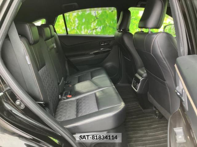 Toyota HARRIER 2018-05 8374170-4