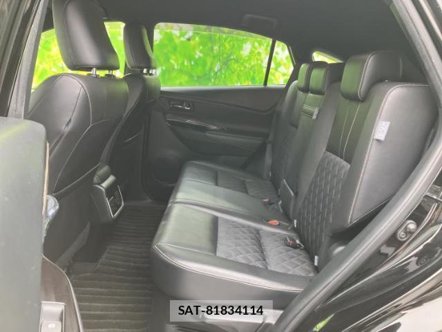 Toyota HARRIER 2018-05 8374170-6