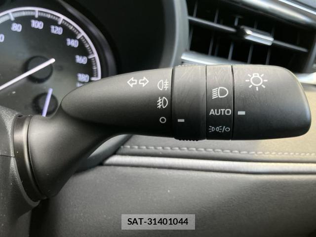 Toyota HARRIER 2020-11 8374237-15