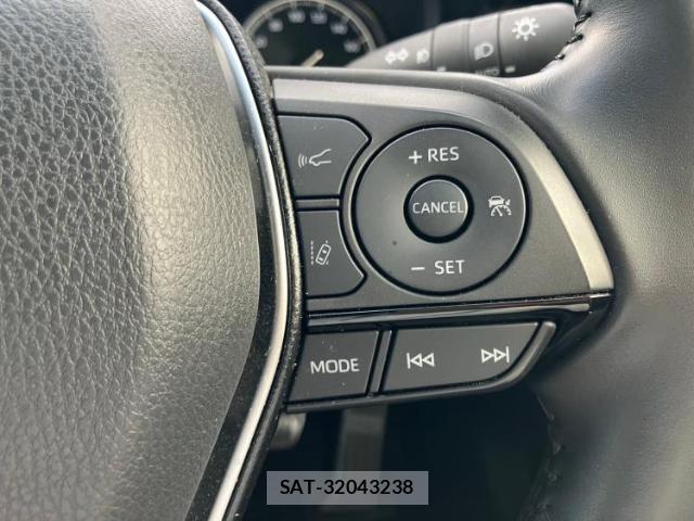 Toyota HARRIER 2021-06 8374262-13