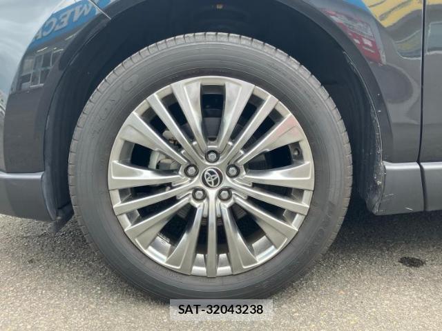 Toyota HARRIER 2021-06 8374262-17