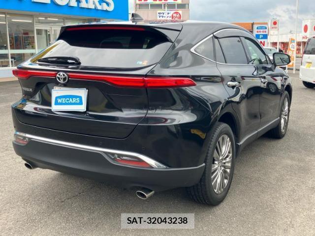 Toyota HARRIER 2021-06 8374262-2