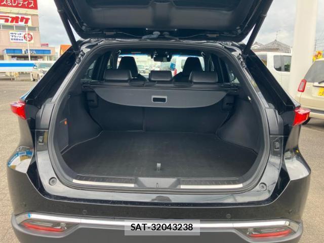 Toyota HARRIER 2021-06 8374262-7