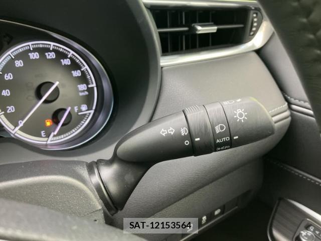Toyota HARRIER 2022-04 8374272-16