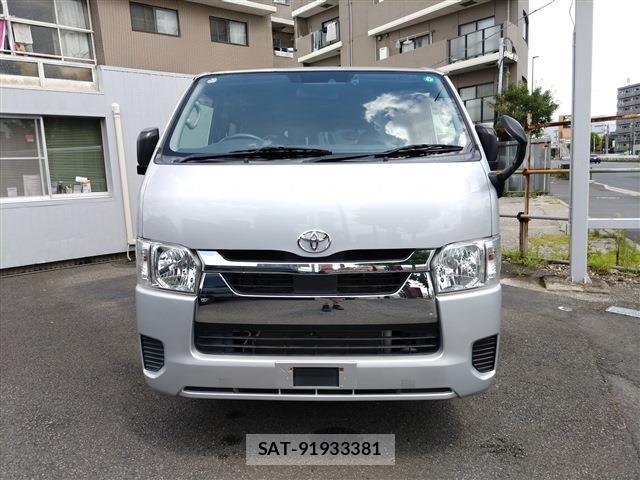 Toyota HIACE VAN 2020-06 8372480-1