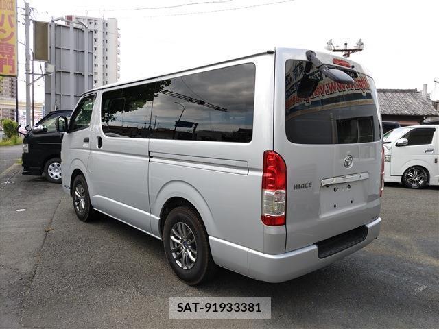 Toyota HIACE VAN 2020-06 8372480-6