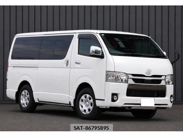 Toyota HIACE VAN 2020-07 8373471-0