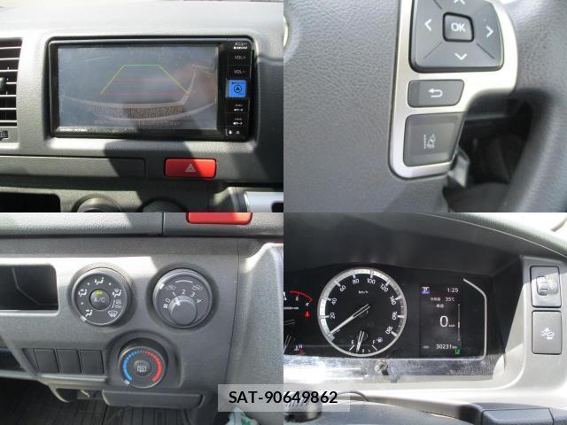 Toyota HIACE VAN 2024-08 8373508-4