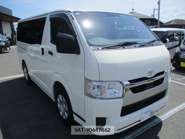 Toyota HIACE VAN 2024-08 8373508-7