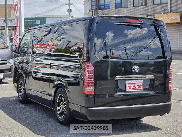 Toyota HIACE VAN 2015-08 8373899-11