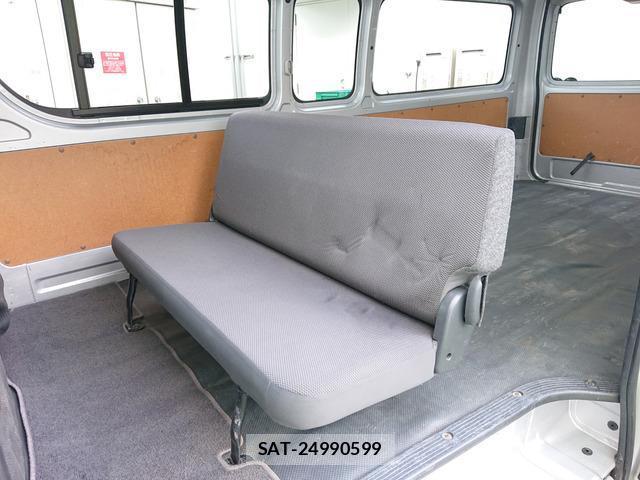 Toyota HIACE VAN 2013-02 8374027-10