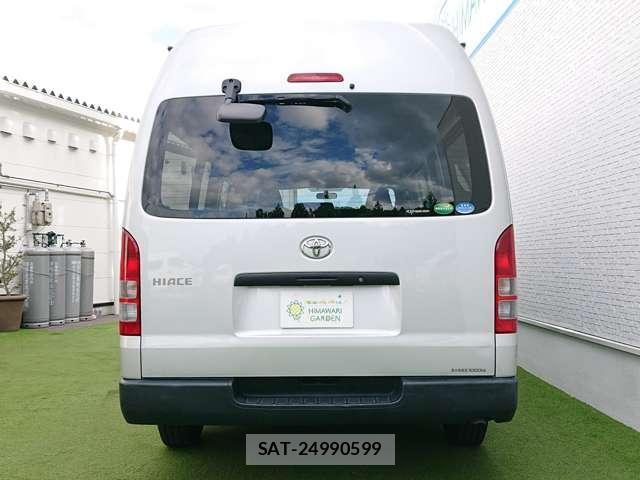 Toyota HIACE VAN 2013-02 8374027-18