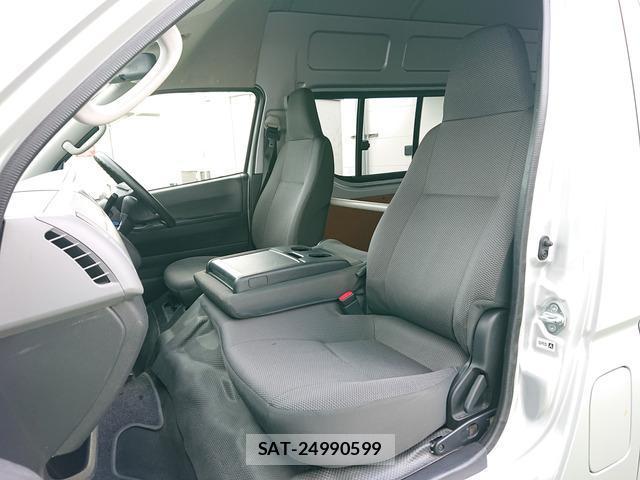 Toyota HIACE VAN 2013-02 8374027-9