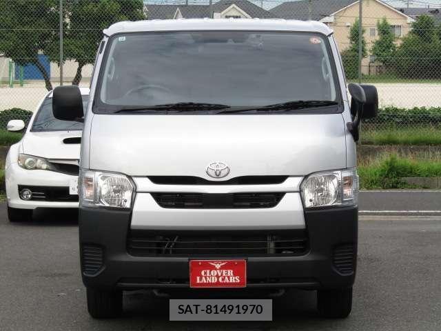 Toyota HIACE VAN 2023-10 8374041-12