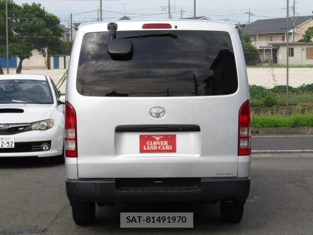 Toyota HIACE VAN 2023-10 8374041-13