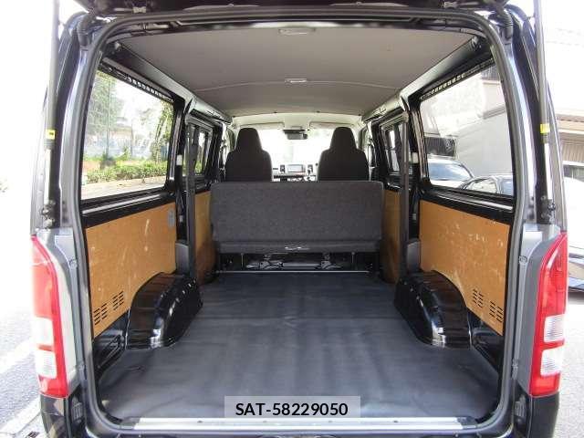 Toyota HIACE VAN 2021-07 8374042-5