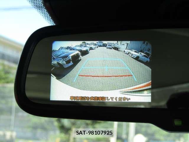 Toyota HIACE VAN 2026-05 8374045-3
