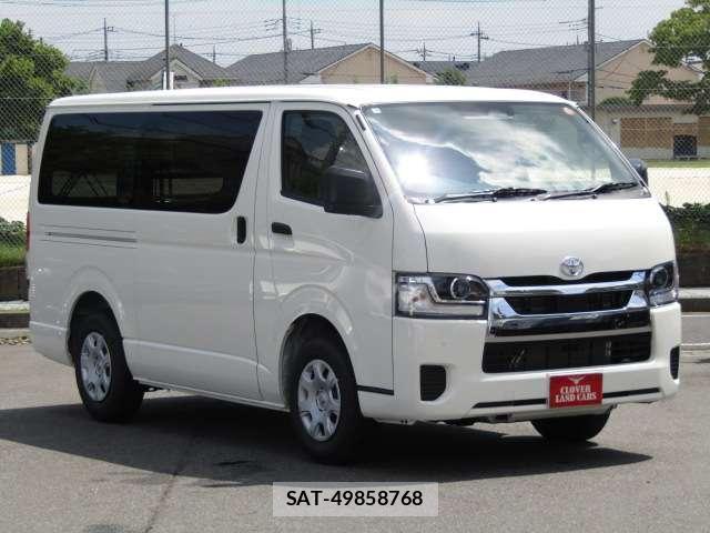 Toyota HIACE VAN 2026-06 8374049-0