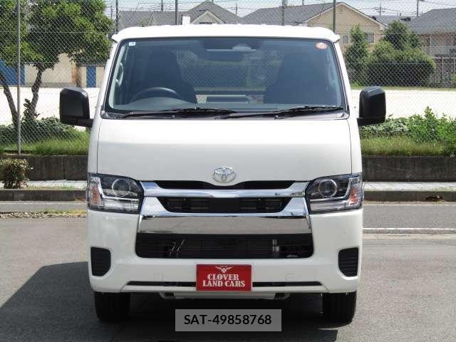 Toyota HIACE VAN 2026-06 8374049-3