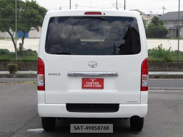 Toyota HIACE VAN 2026-06 8374049-6