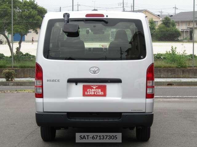 Toyota HIACE VAN 2023-11 8374050-6