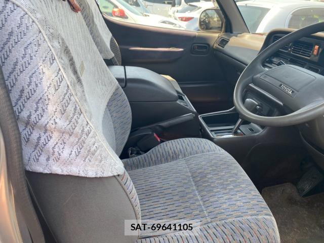 Toyota HIACE WAGON 1995-07 8373383-2