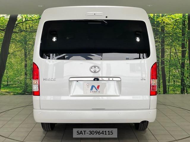 Toyota HIACE WAGON 2026-02 8374018-14