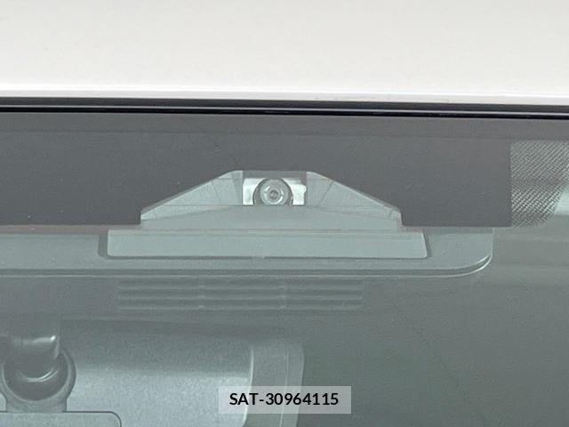 Toyota HIACE WAGON 2026-02 8374018-2