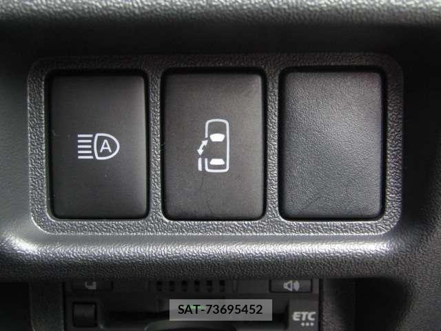 Toyota HIACE WAGON 2023-09 8374055-4