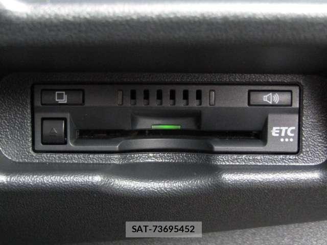 Toyota HIACE WAGON 2023-09 8374055-7