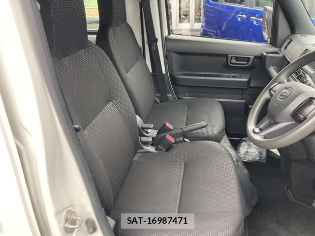 Daihatsu HIJET CARGO 2022-06 8372713-10