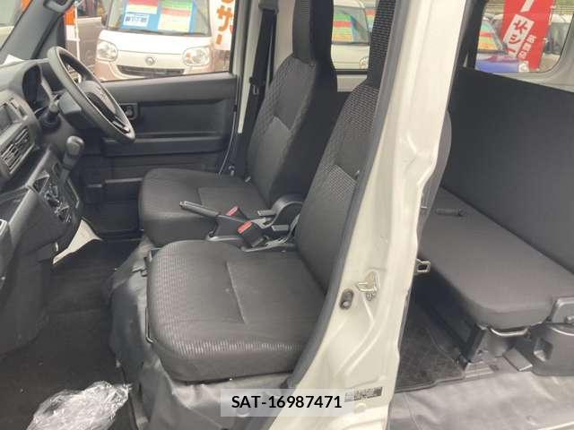Daihatsu HIJET CARGO 2022-06 8372713-12