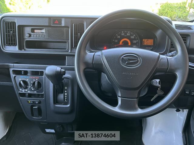 Daihatsu HIJET CARGO 2019-06 8372745-2