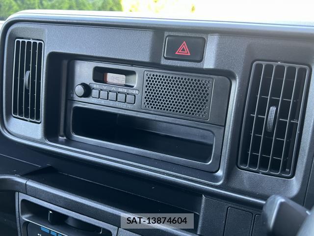 Daihatsu HIJET CARGO 2019-06 8372745-3