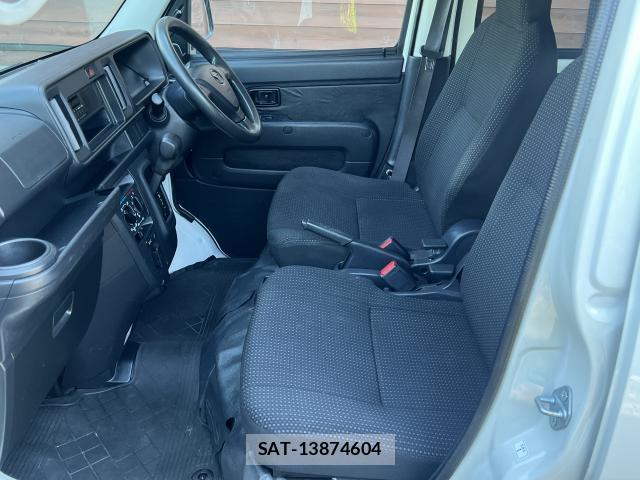 Daihatsu HIJET CARGO 2019-06 8372745-5