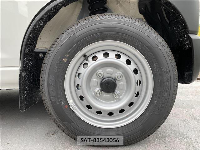 Daihatsu HIJET CARGO 2026-01 8372753-9