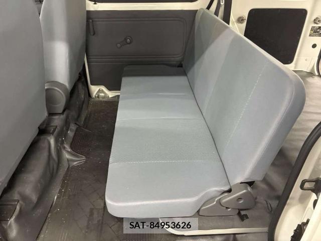 Daihatsu HIJET CARGO 2016-09 8372826-10