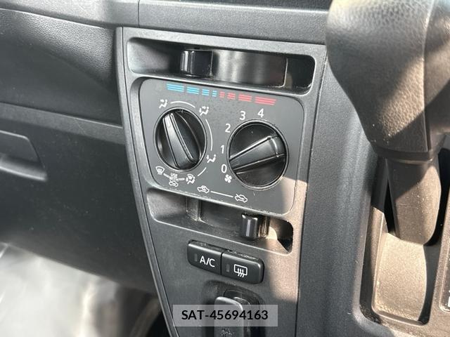 Daihatsu HIJET CARGO 2020-06 8373194-3