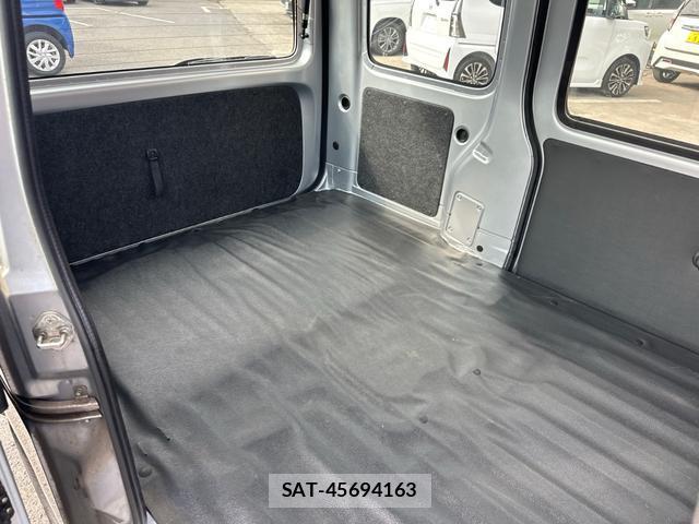 Daihatsu HIJET CARGO 2020-06 8373194-9
