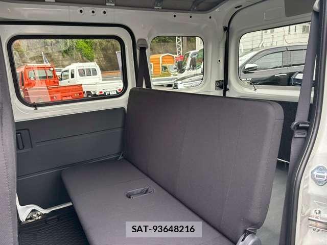 Daihatsu HIJET CARGO 2026-04 8373430-19