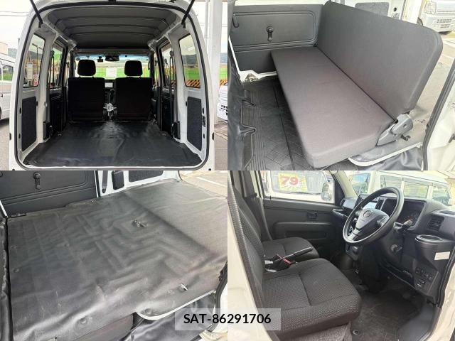 Daihatsu HIJET CARGO 2021-05 8373431-4