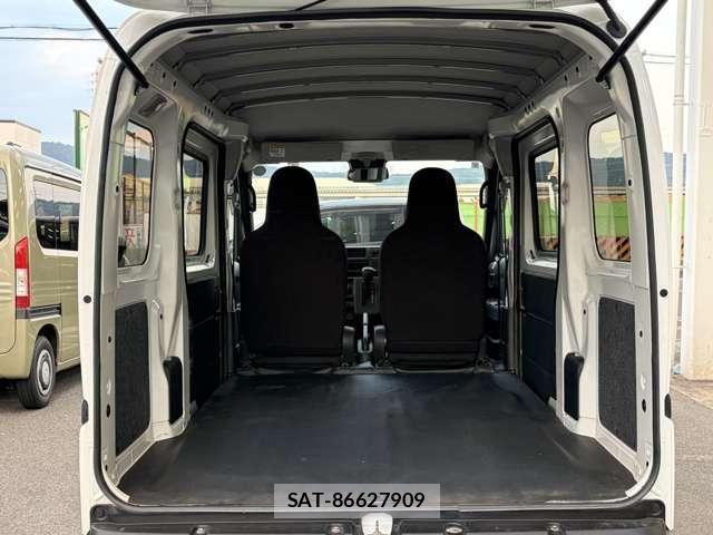 Daihatsu HIJET CARGO 2022-09 8373432-15