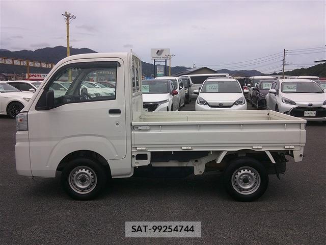 Daihatsu HIJET TRUCK 2020-06 8372934-8