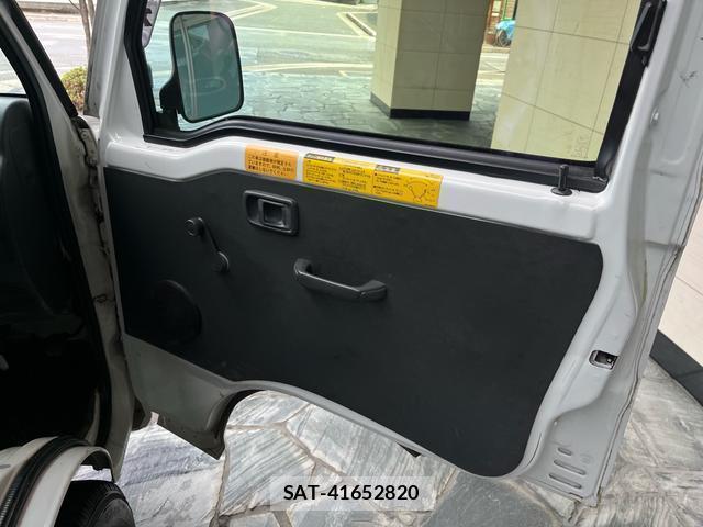 Daihatsu HIJET TRUCK 2005-08 8373746-11