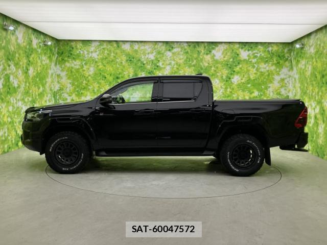 Toyota HILUX 2023-07 8374122-1