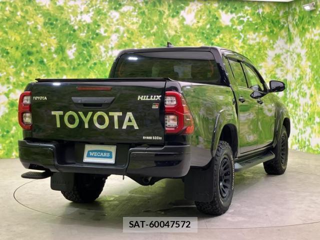 Toyota HILUX 2023-07 8374122-2
