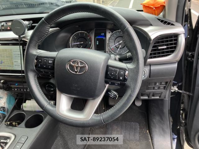 Toyota HILUX 2024-01 8372751-15