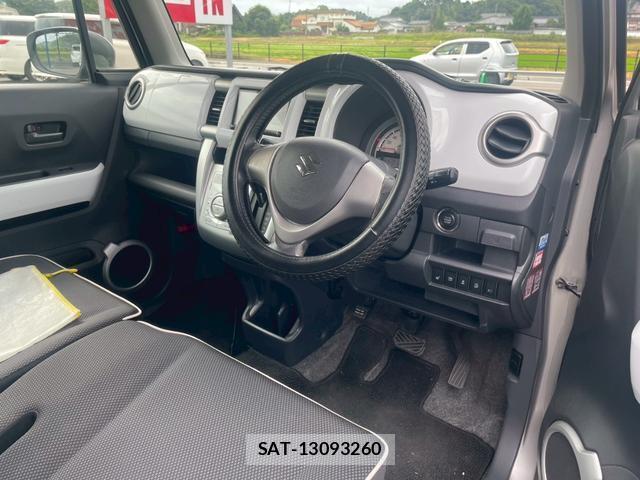 Suzuki HUSTLER 2014-01 8372634-18